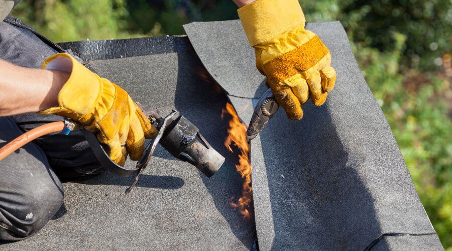 Professional flood damage restoration services in Fort Rock, OR